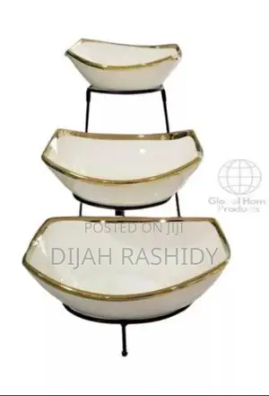 Salad Bowl With Stand