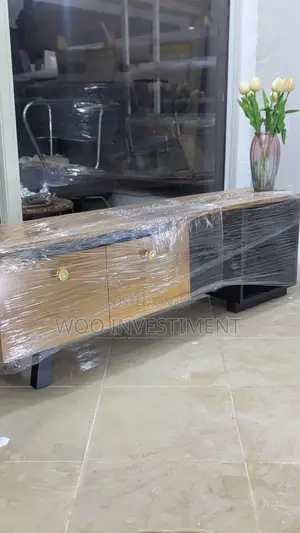 Showcase Na Coffee Table Mpya Kali Sana Sana