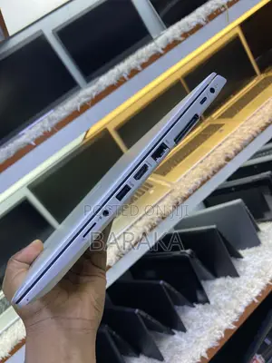 New Laptop HP EliteBook 840 G5 8GB Intel Core I7 SSD 256GB