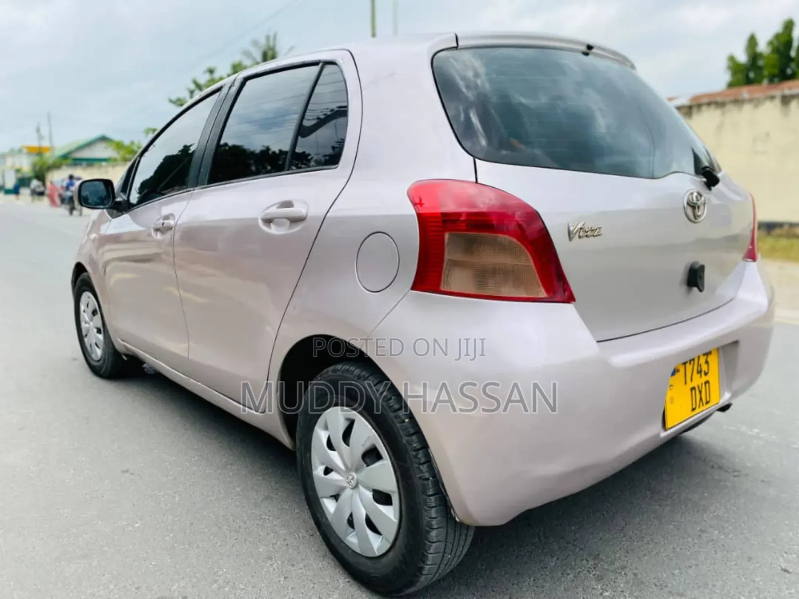 Toyota Vitz 2008 Pink