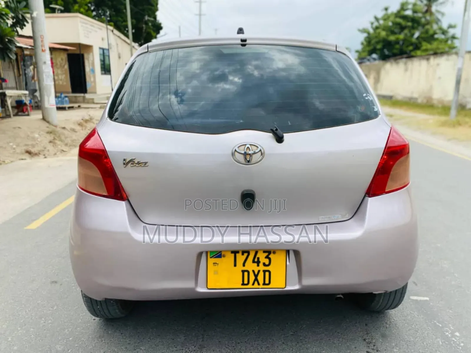 Toyota Vitz 2008 Pink