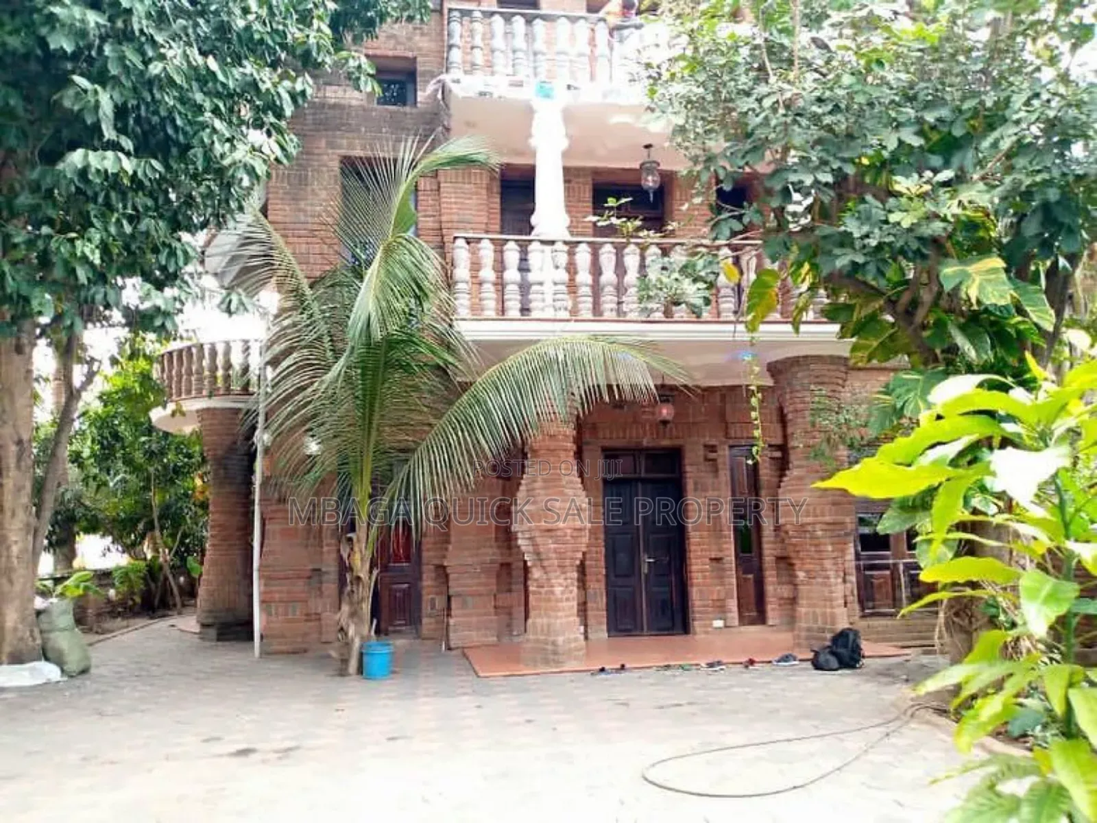 5bdrm Apartment in Mbezi Beach for rent