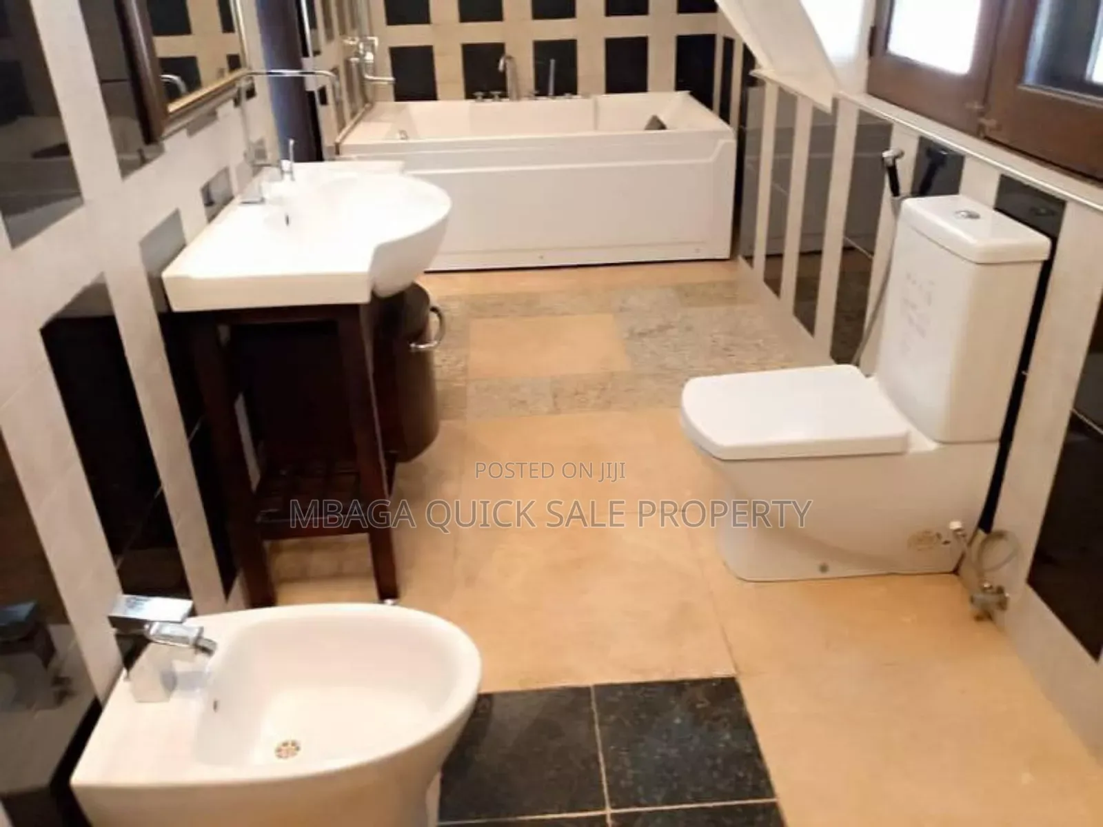 5bdrm Apartment in Mbezi Beach for rent