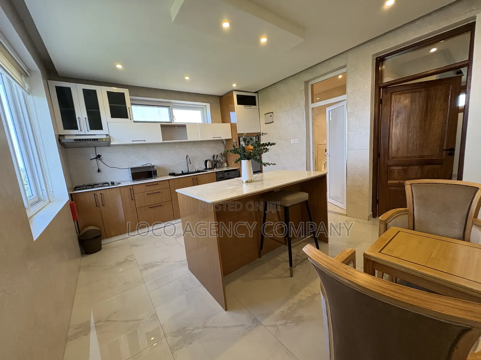 Furnished 1bdrm Penthouse in Trusted Real Estate, Msasani for rent