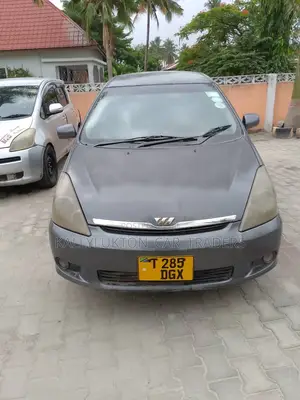 Toyota Wish 2005 Gray