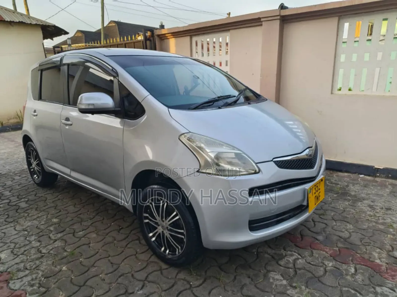Toyota Ractis 2006 Silver