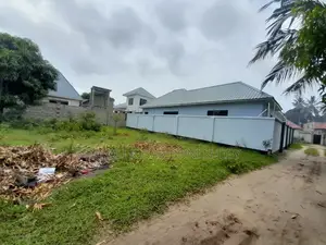 Kiwanja Kinauzwa Kigamboni Kibada