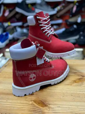 Buti Za Timberland Za Toleo Jipya