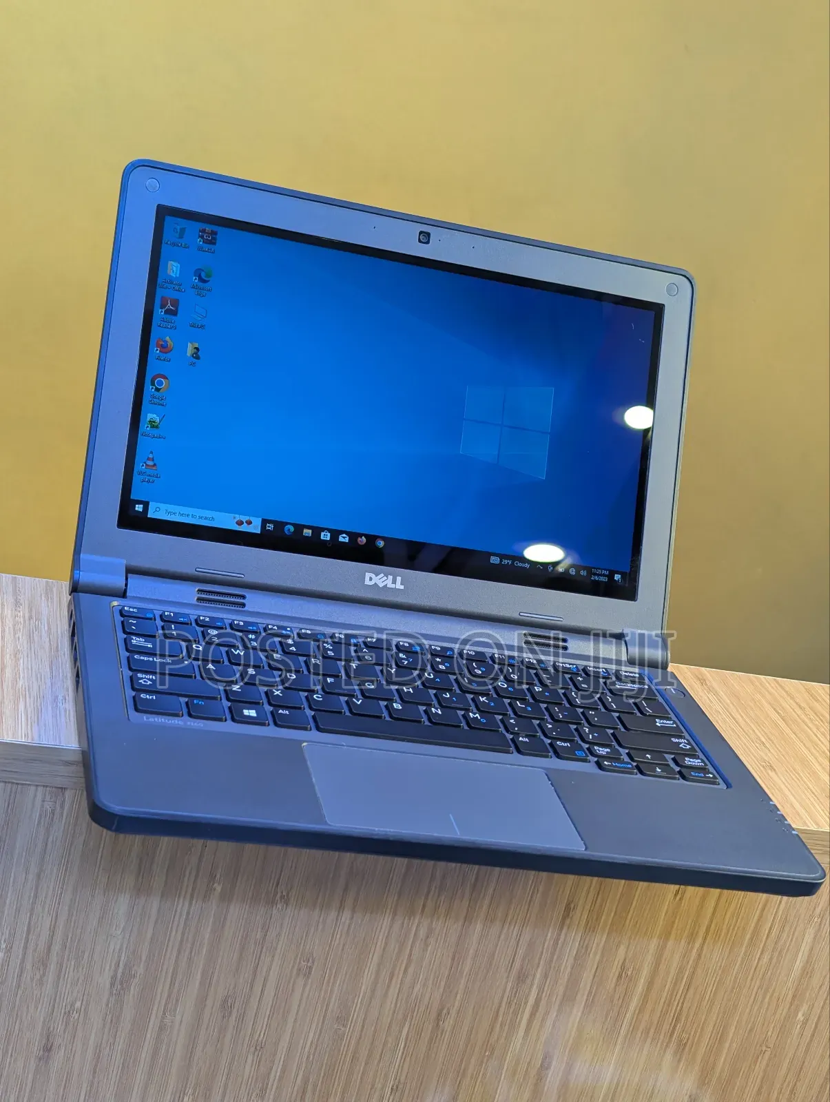 New Laptop Dell 4GB Intel HDD 640GB