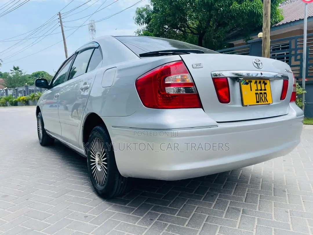 Toyota Premio 2005 Silver