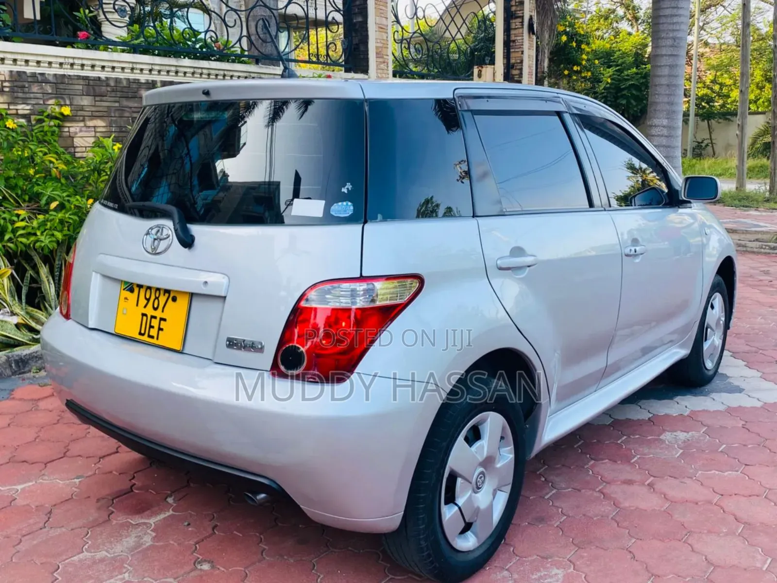 Toyota IST 2006 Silver