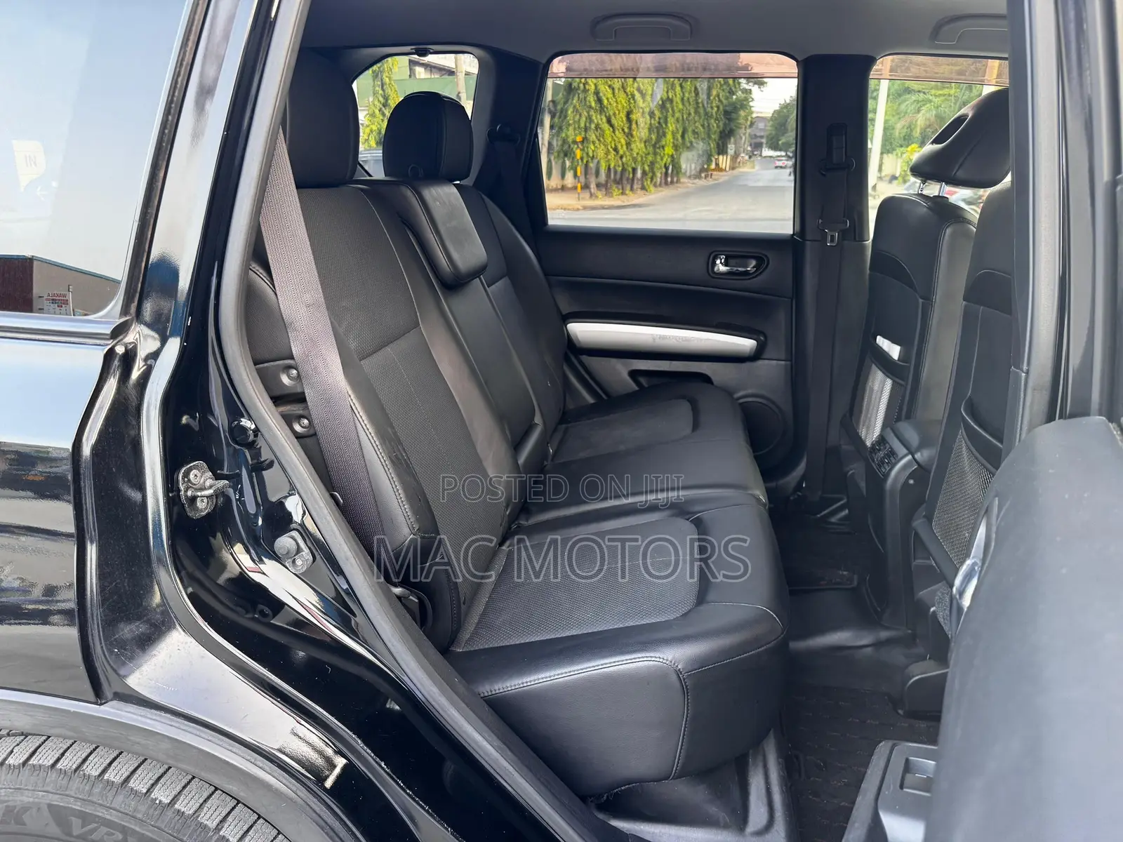 Nissan X-Trail 2012 Black