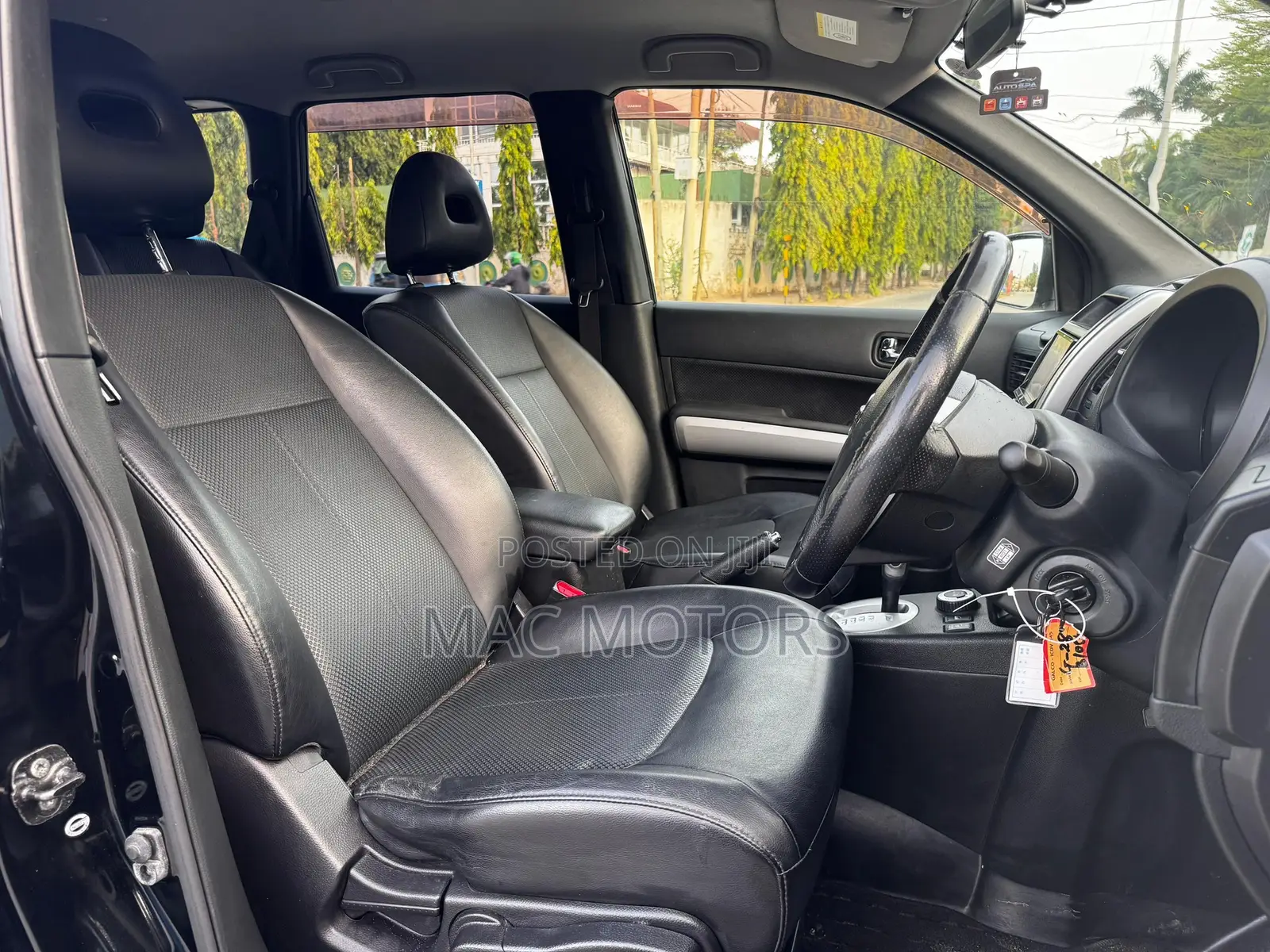 Nissan X-Trail 2012 Black