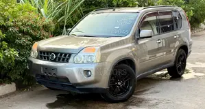 Nissan X-Trail 2010 Silver