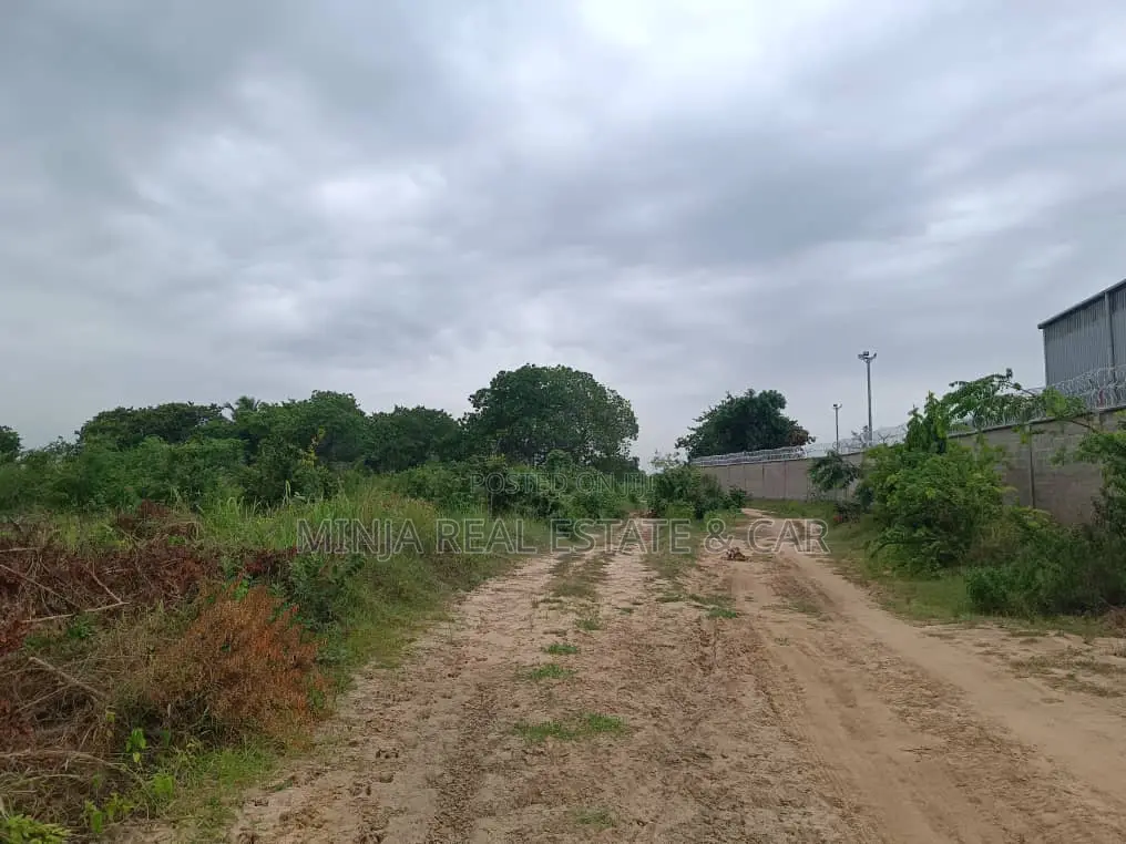 Heavy Industrial Plot for Sale
