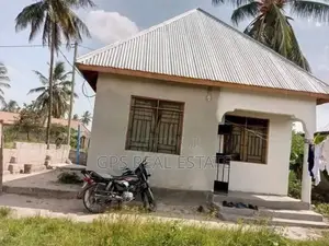 3bdrm House in Msongola, Ilala for sale