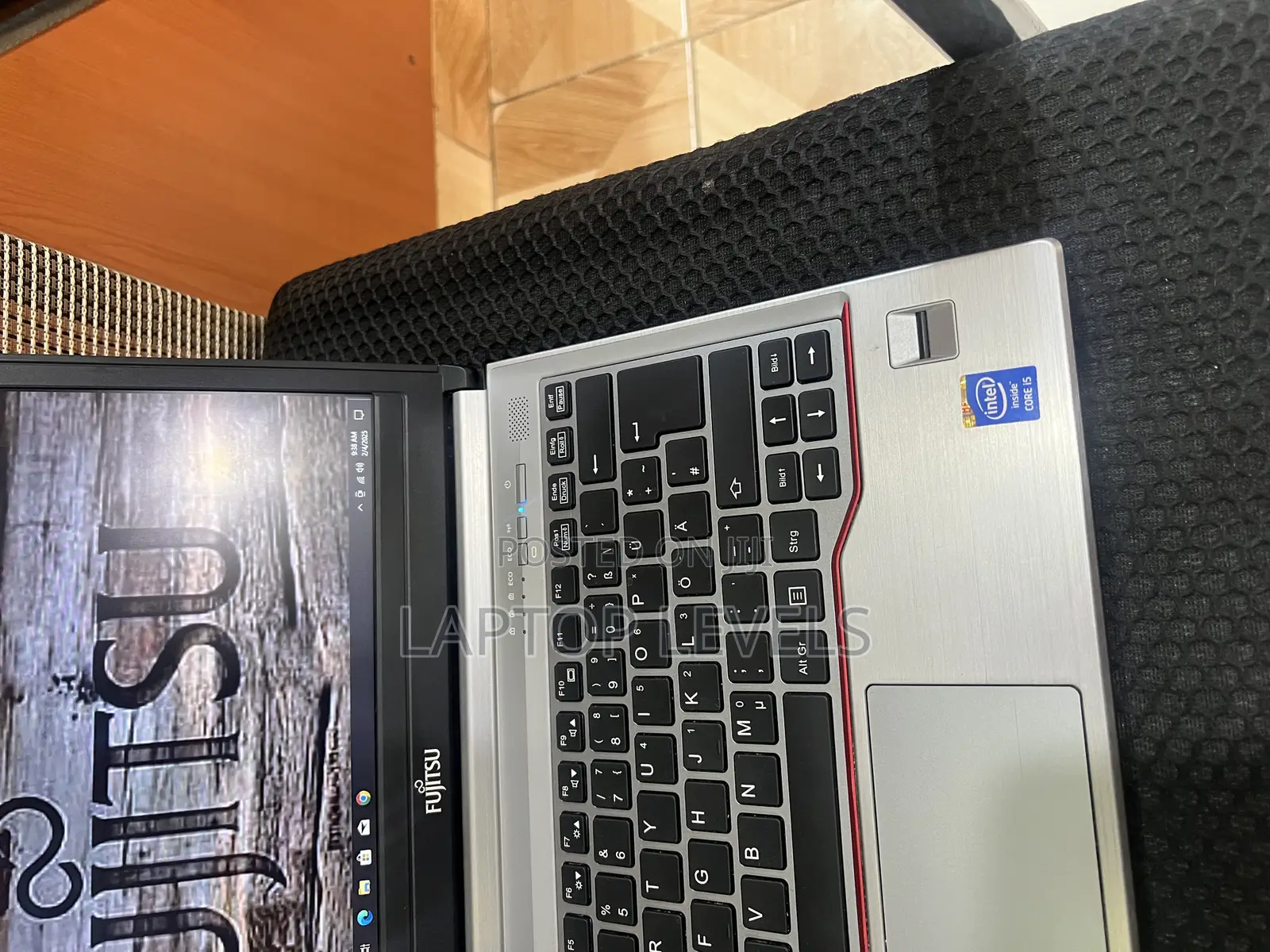 Laptop Fujitsu Lifebook E736 8GB Intel Core I5 HDD 500GB