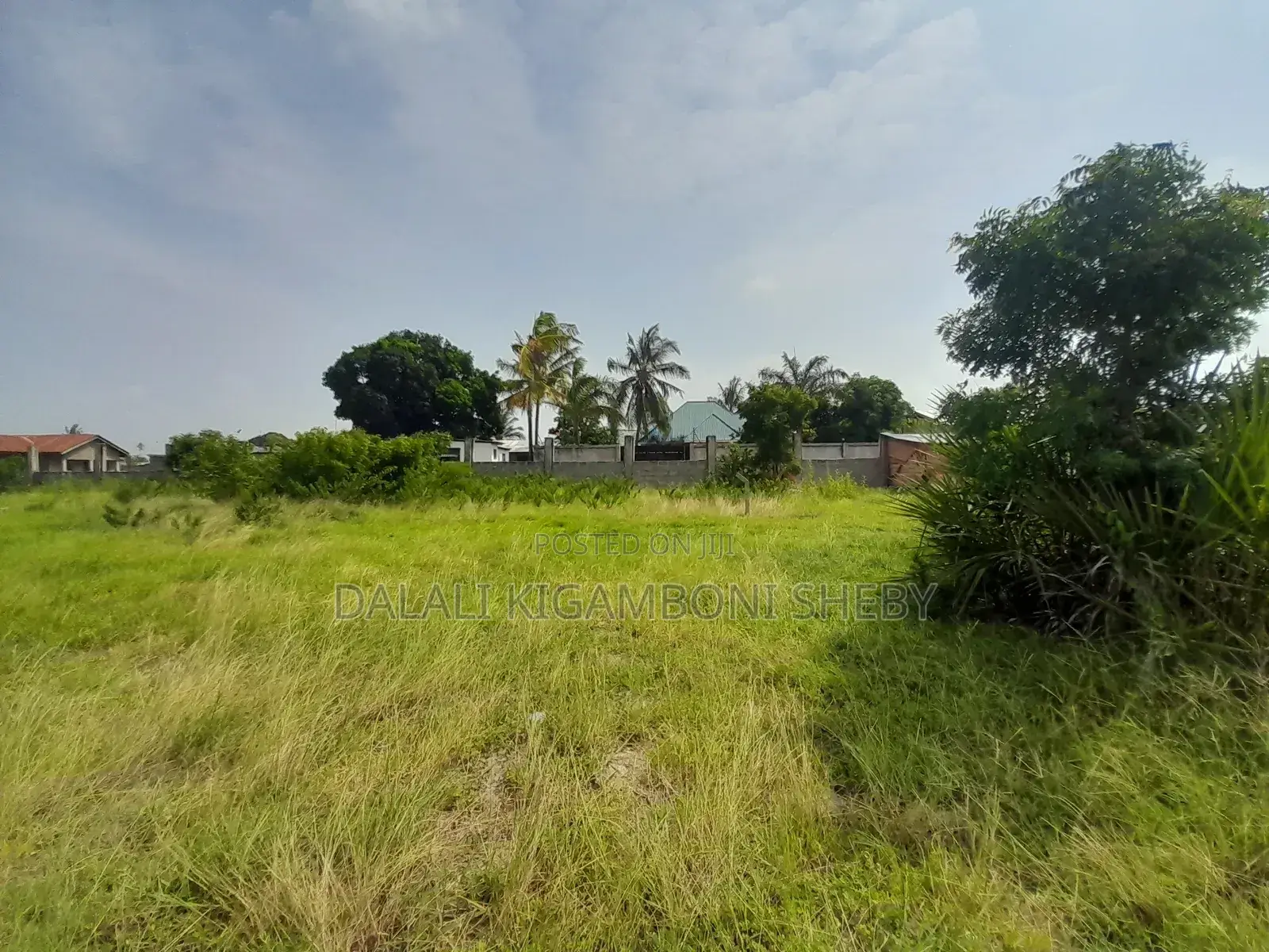Kiwanja Kinauzwa Kigamboni Ungindoni