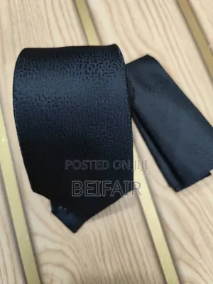 Tai Na Pocket Square | Kitambaa Chamfukoni | Ties