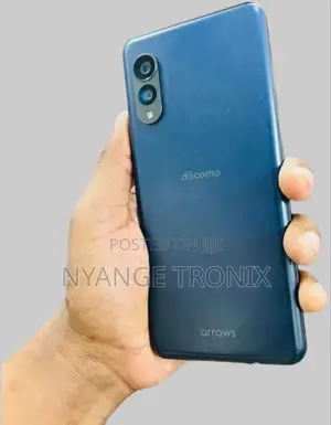 Fujitsu Arrows 5G F-51A 128 GB Blue