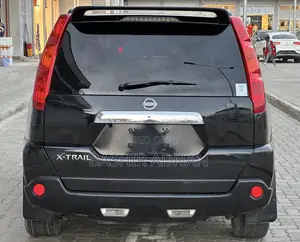 Nissan X-Trail 2010 Black
