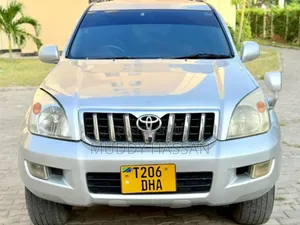 Toyota Land Cruiser Prado 2006 Silver