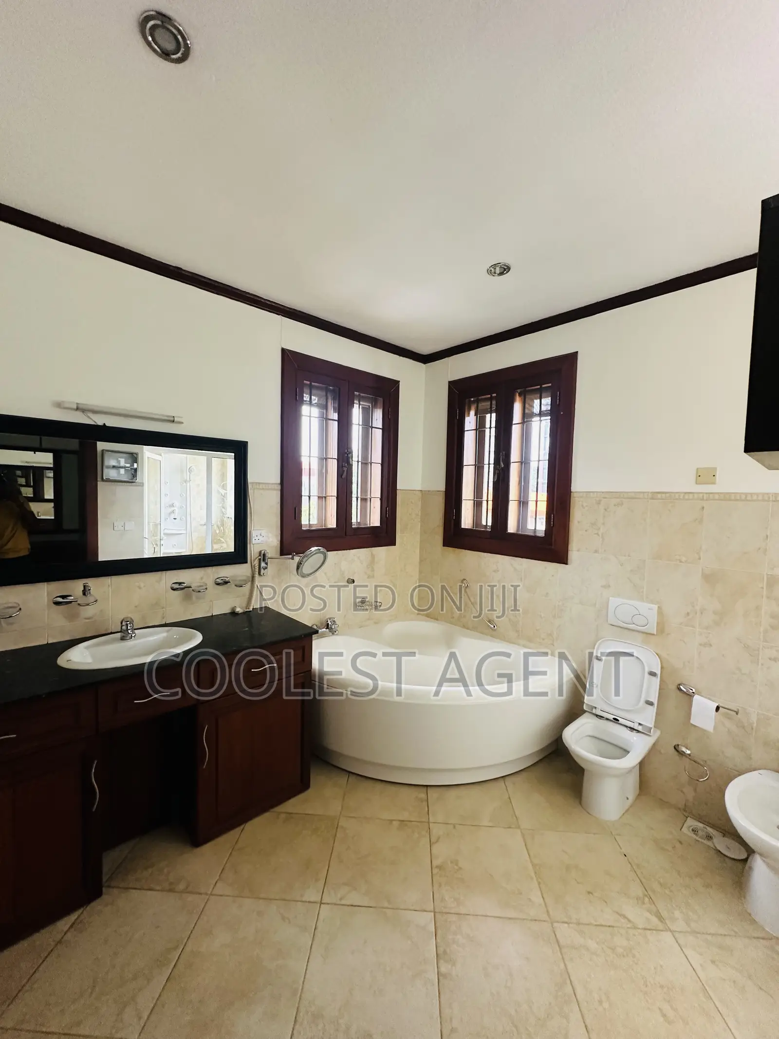 6bdrm Duplex in Ada Estate, Kinondoni for rent