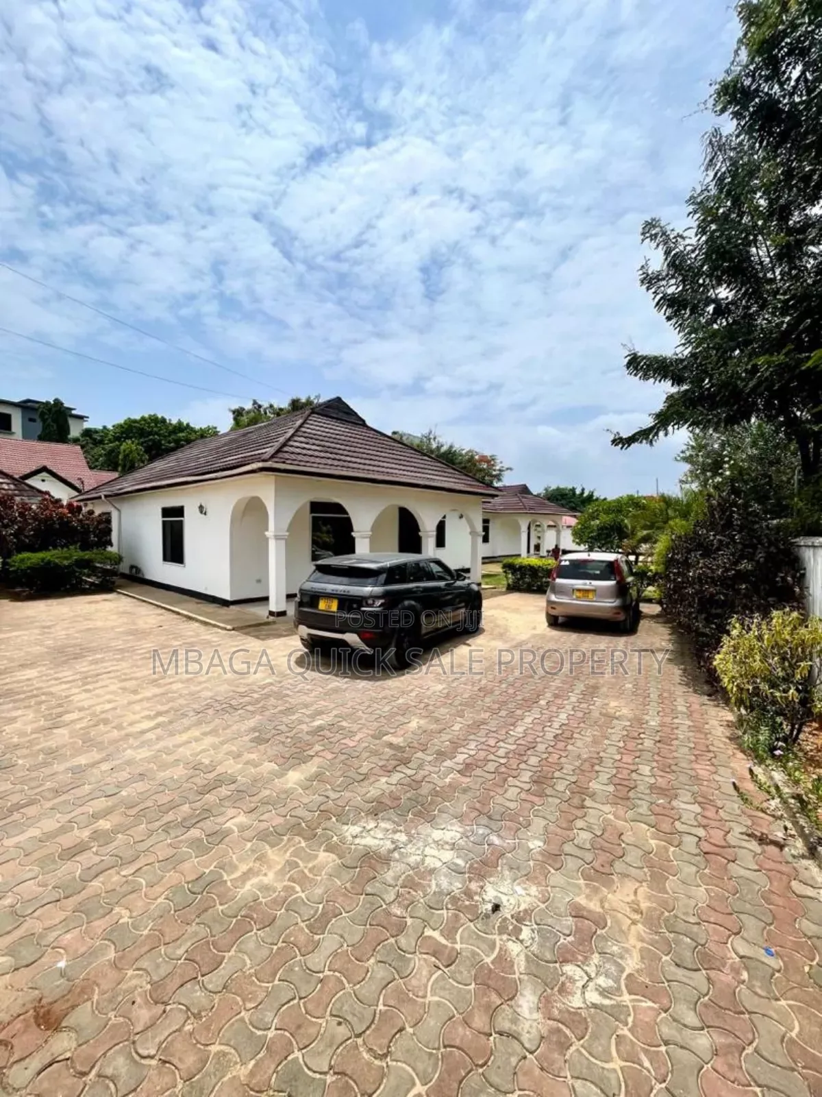 5bdrm Apartment in Masaki Peninsula for rent