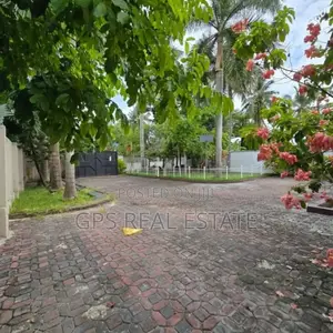 4bdrm House in Bunju B, Kinondoni for sale