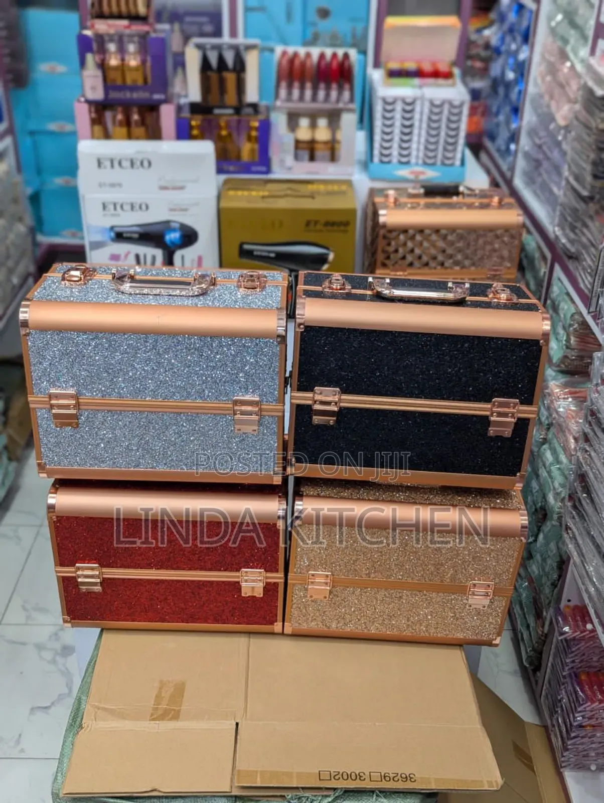 Make-Up Box