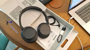 Sony CH720NC Noise Cancelling Bluetooth Headphones Black