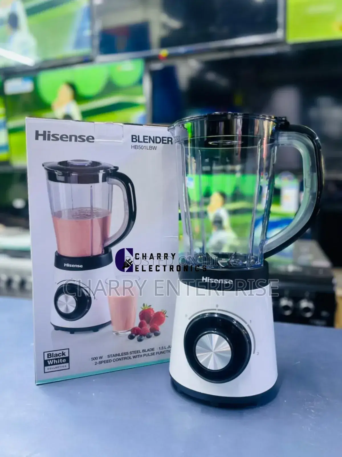 HISENSE BLENDER Yenye Nguvu500W 
Jug Capacity :- 1.5L