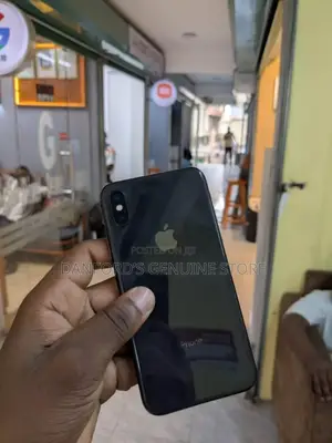 Apple iPhone XS 64 GB Black