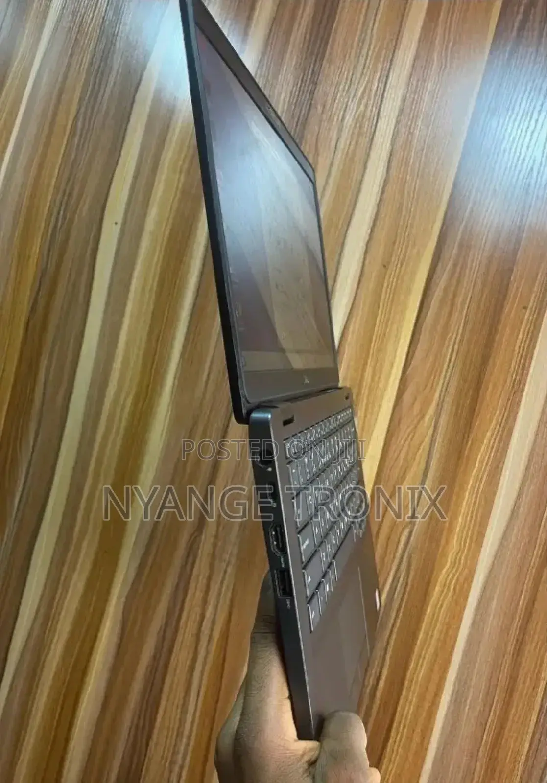 Laptop Dell Latitude 5300 8GB Intel Core I5 SSD 512GB