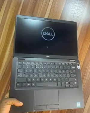 Laptop Dell Latitude 5300 8GB Intel Core I5 SSD 512GB
