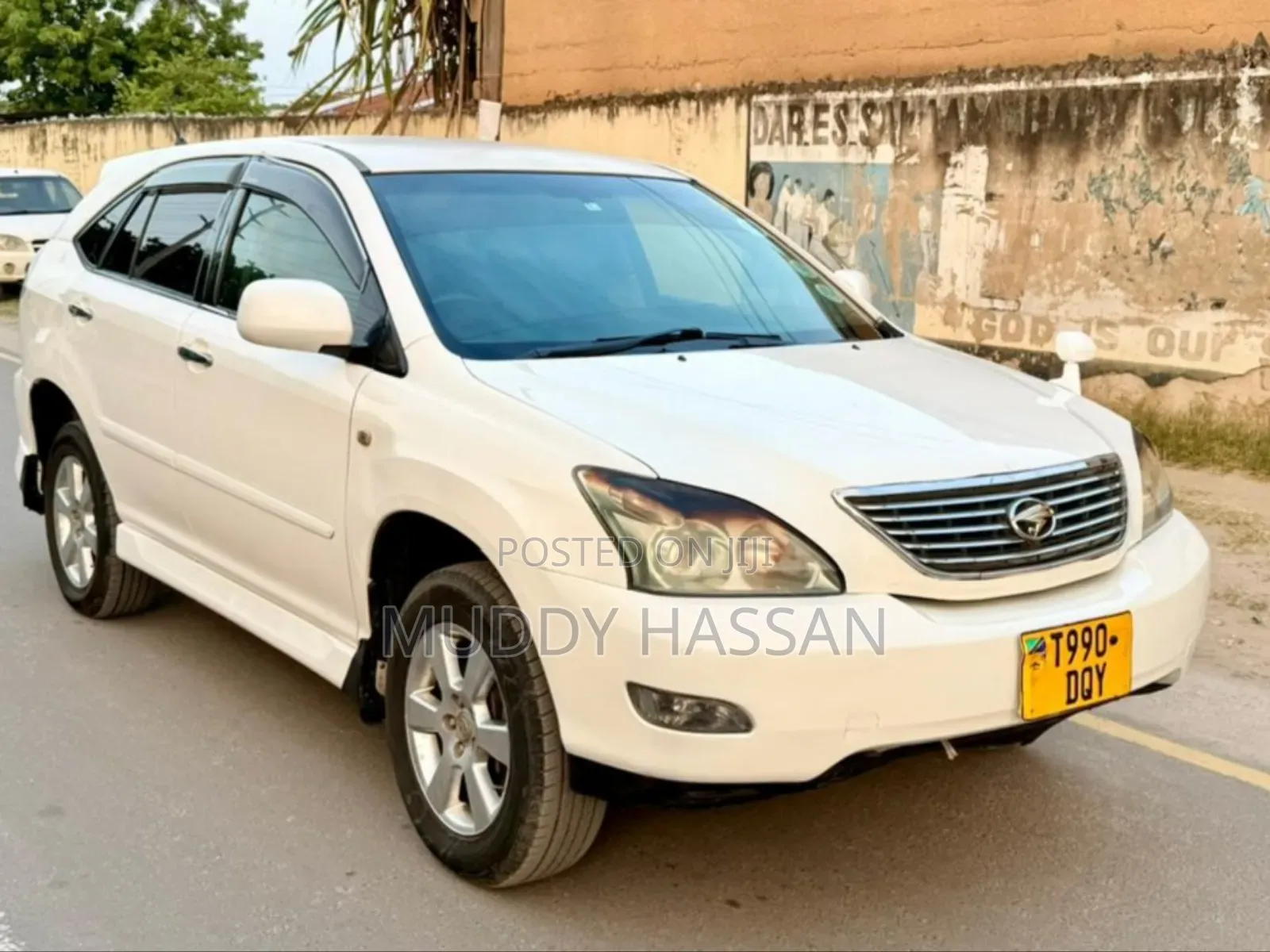 Toyota Harrier 2006 White