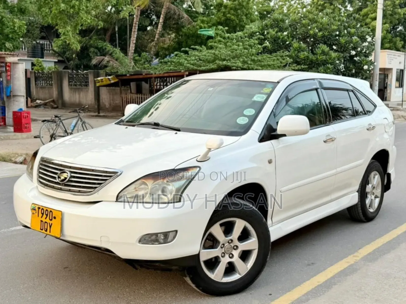 Toyota Harrier 2006 White