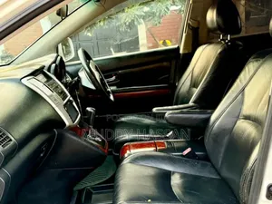 Toyota Harrier 2006 White