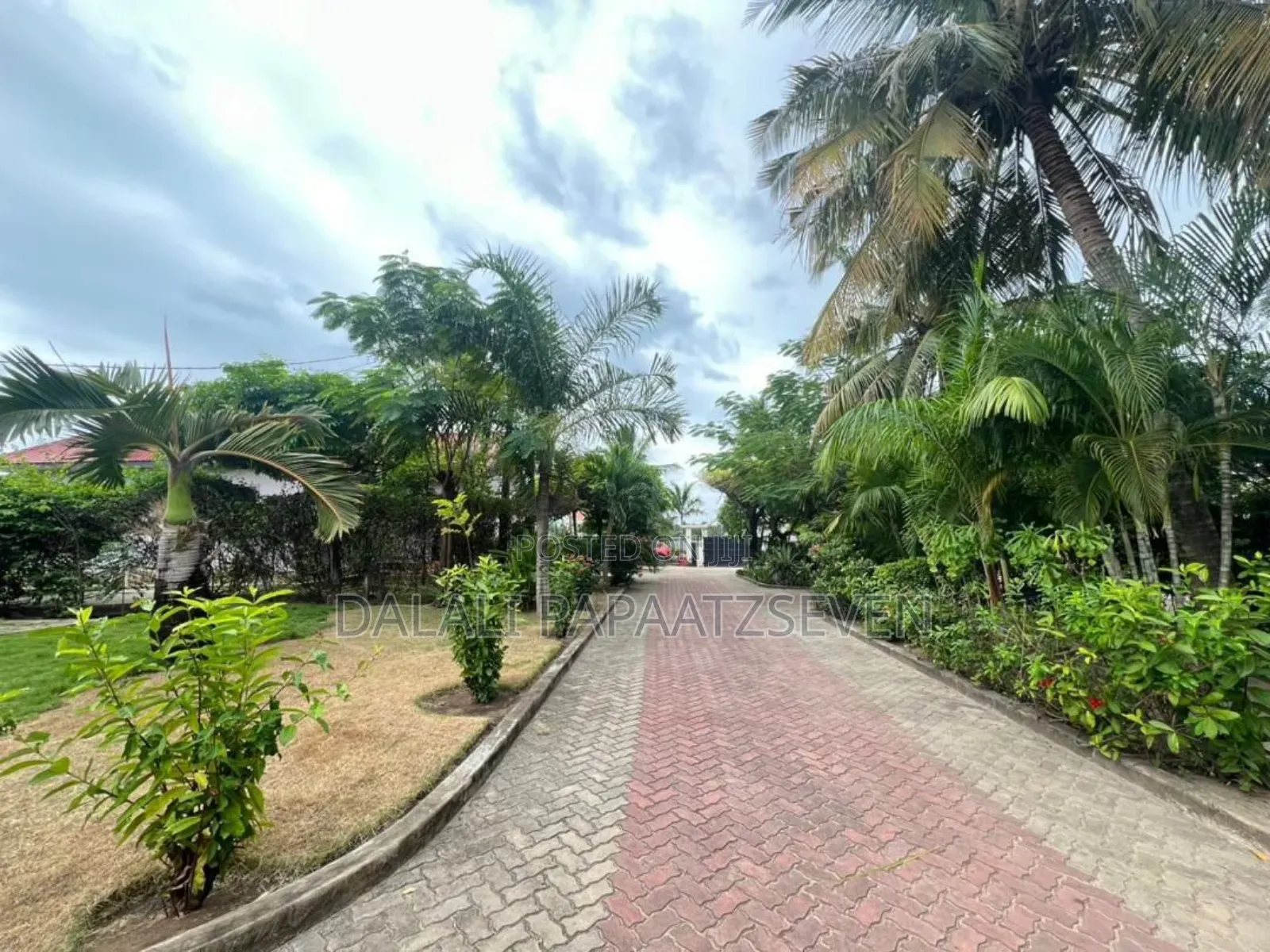 2bdrm Apartment in Dalalipapaatzseven, Kinondoni for rent
