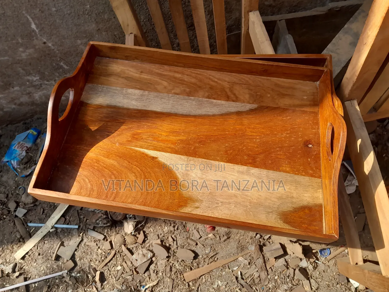 Tray Za Uhakika