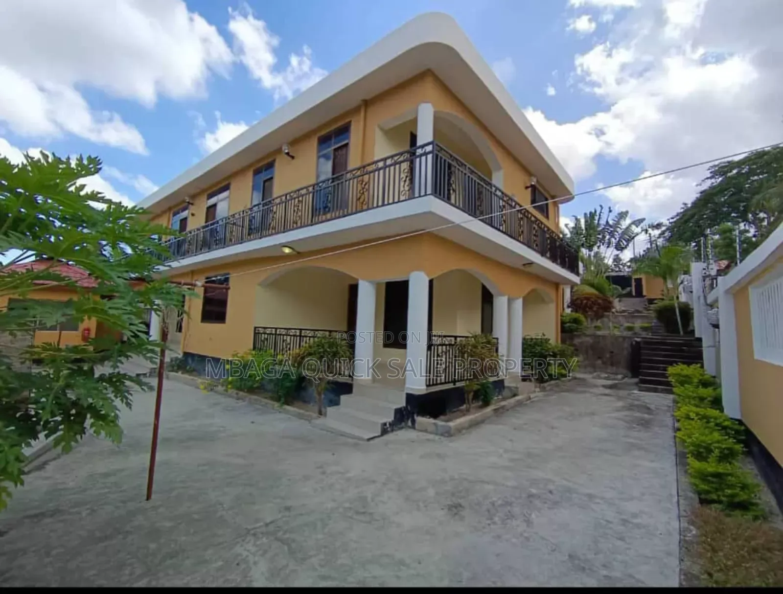 6bdrm House in Mbezi for sale