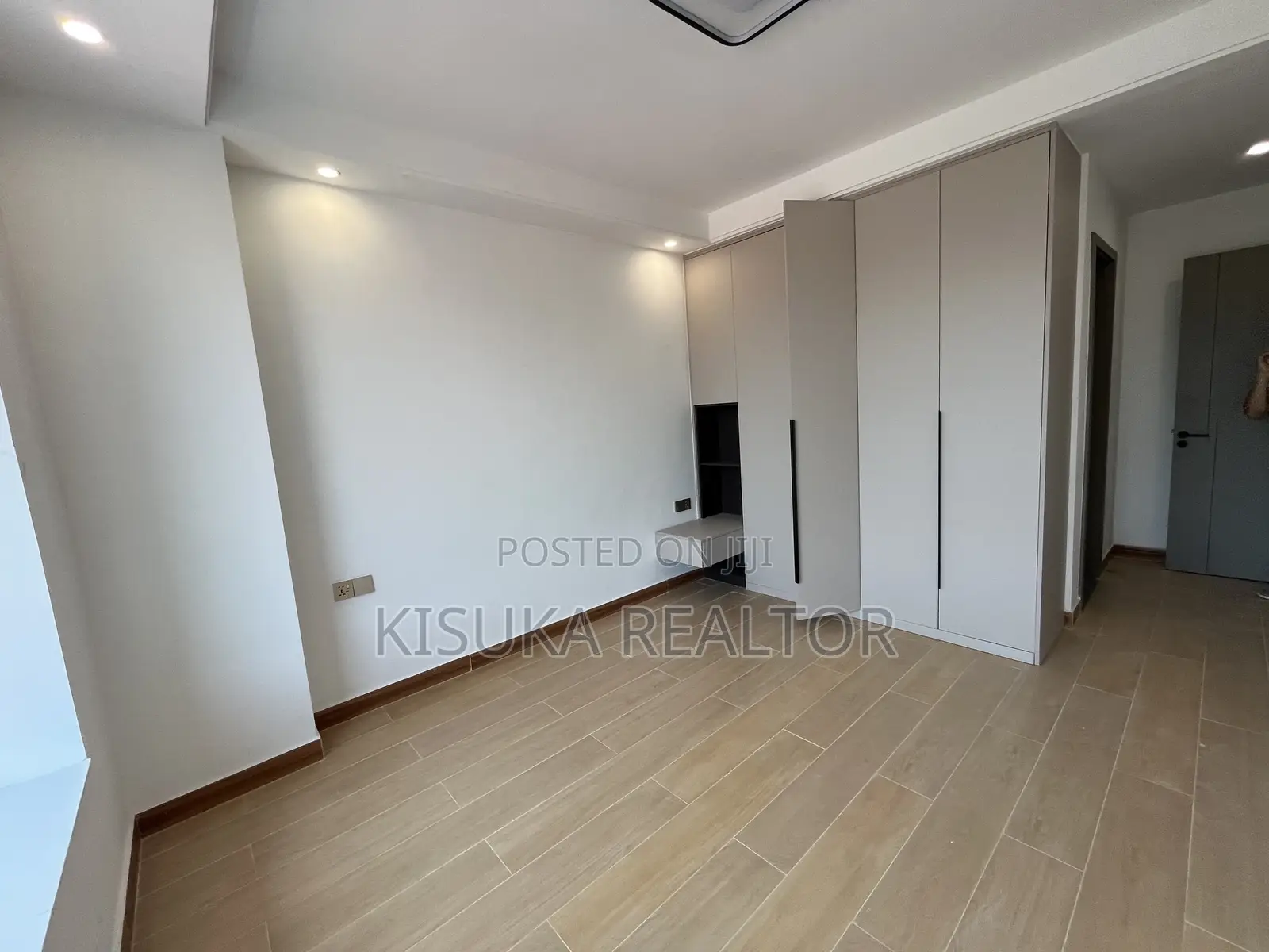 3bdrm Apartment in Masaki, Kinondoni for sale