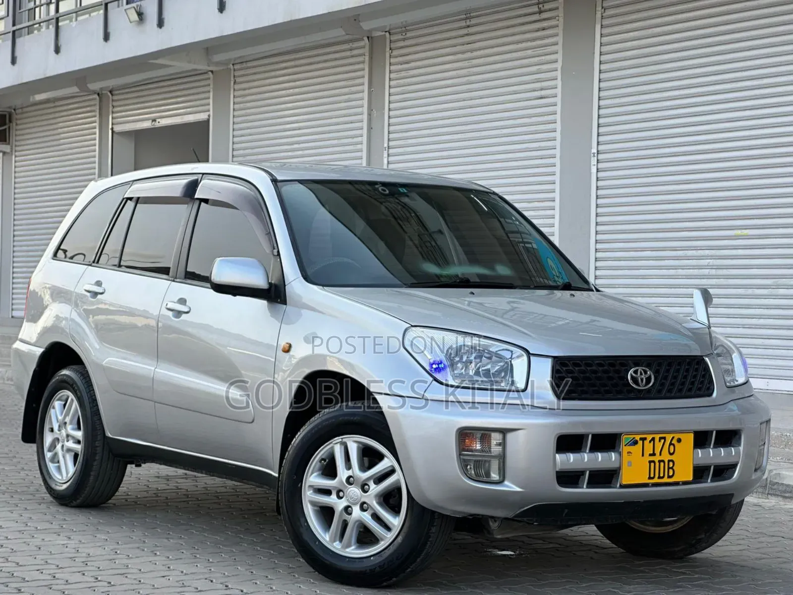 Toyota RAV4 1.8 2004 Silver