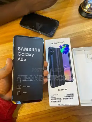 New Samsung Galaxy A05 64 GB Black