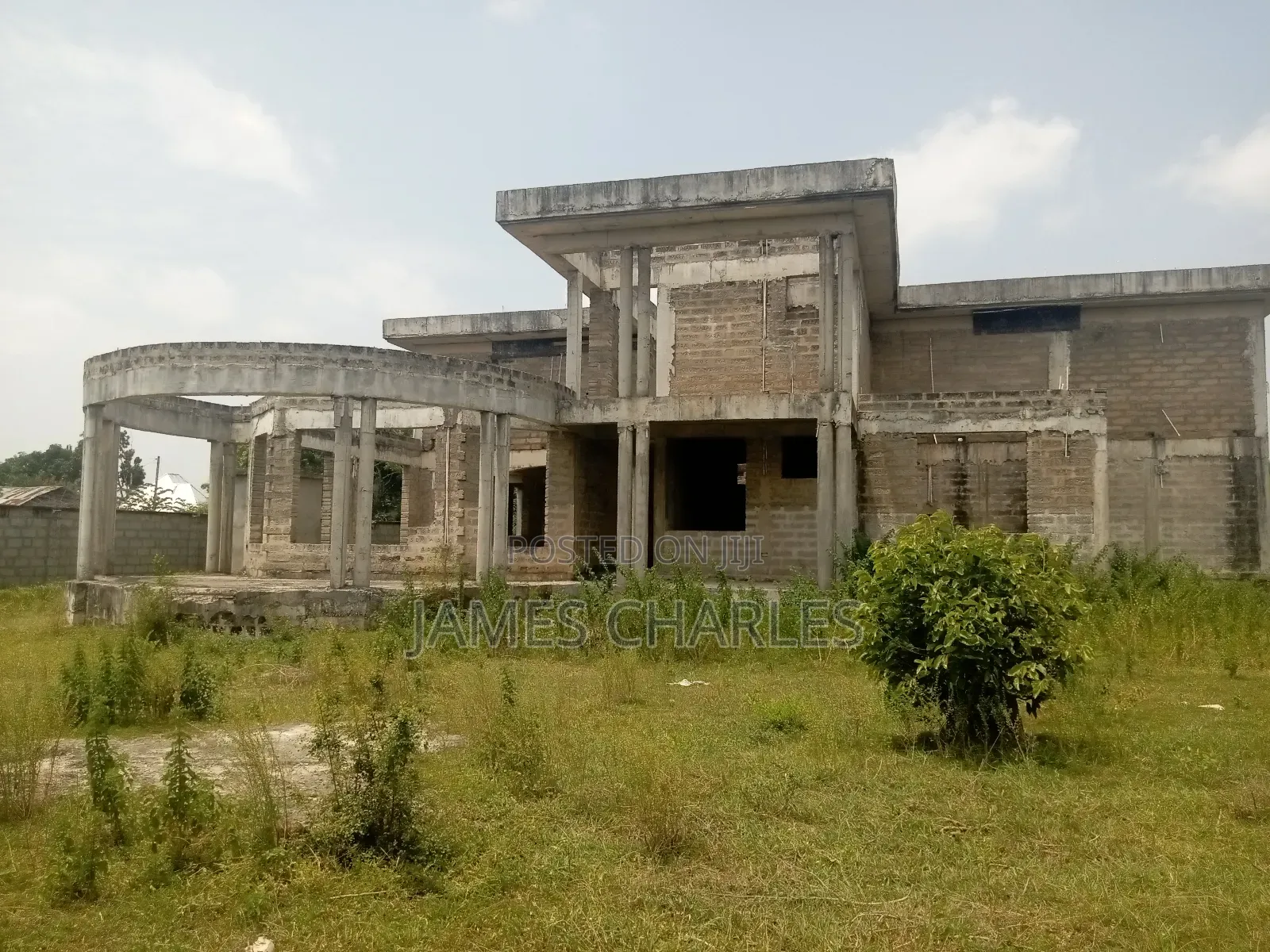 6bdrm House in Pugu Kinyamwezi for sale
