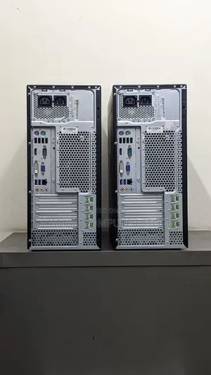 Fujitsu Esprimo P757/E85+ 4GB Intel Core I5 HDD+SSD 500GB