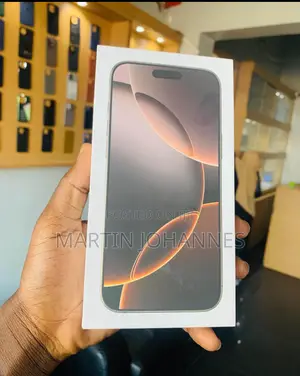New Apple iPhone 16 Pro Max 256 GB Gold