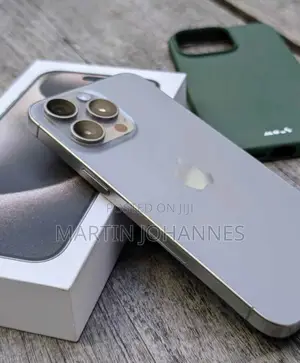 New Apple iPhone 15 Pro Max 256 GB Gray