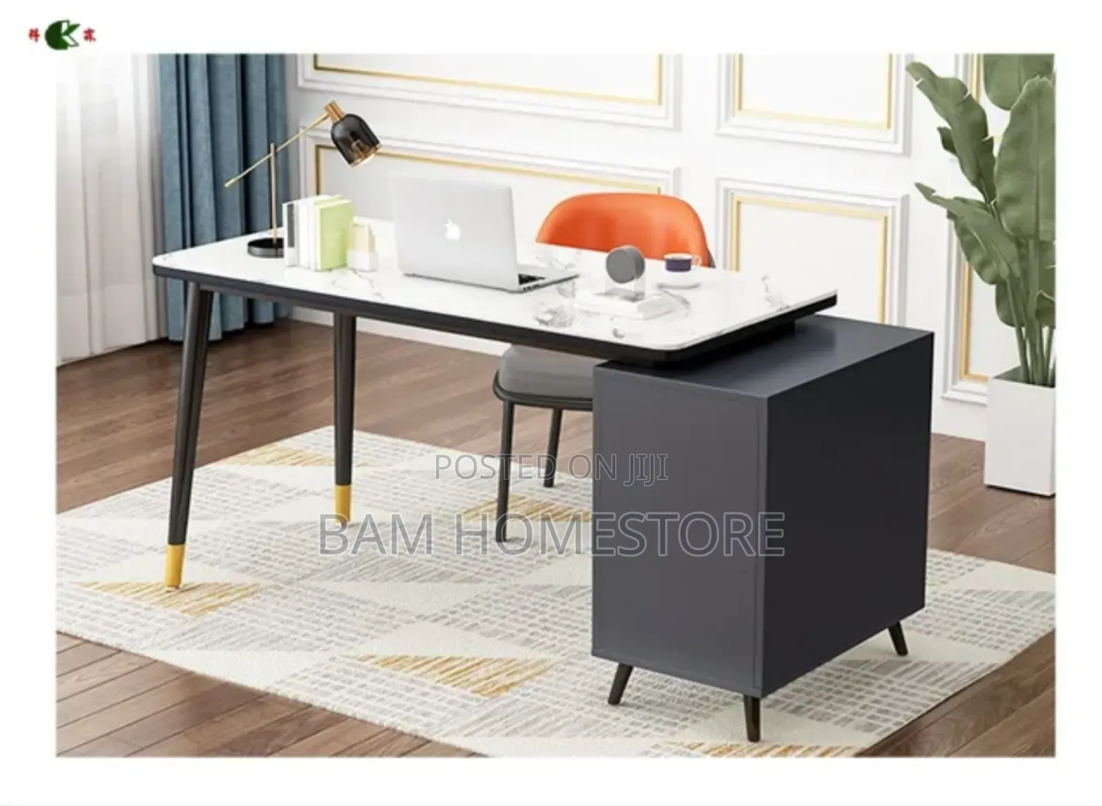 Classic Nordic Computer Table