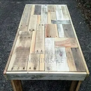 Coffee Table Nzuri Na Inapatikana